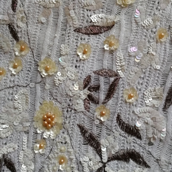ZARA Sequin Beaded Blouse Lightweight Knit Sweater Top Medium-Large NWT - Picture 11 of 13